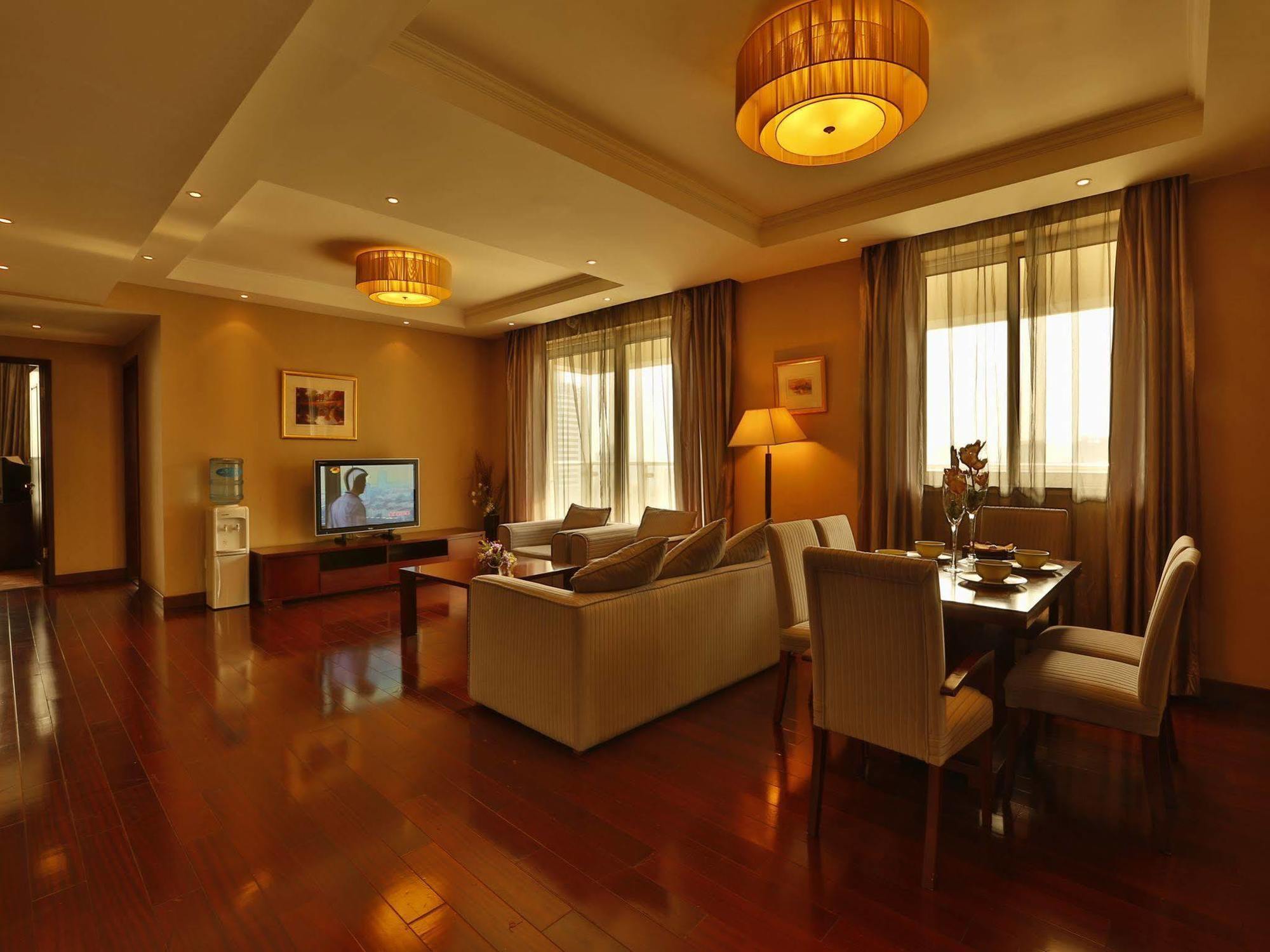 Rayfont Downtown Hotel Shanghai Bagian luar foto